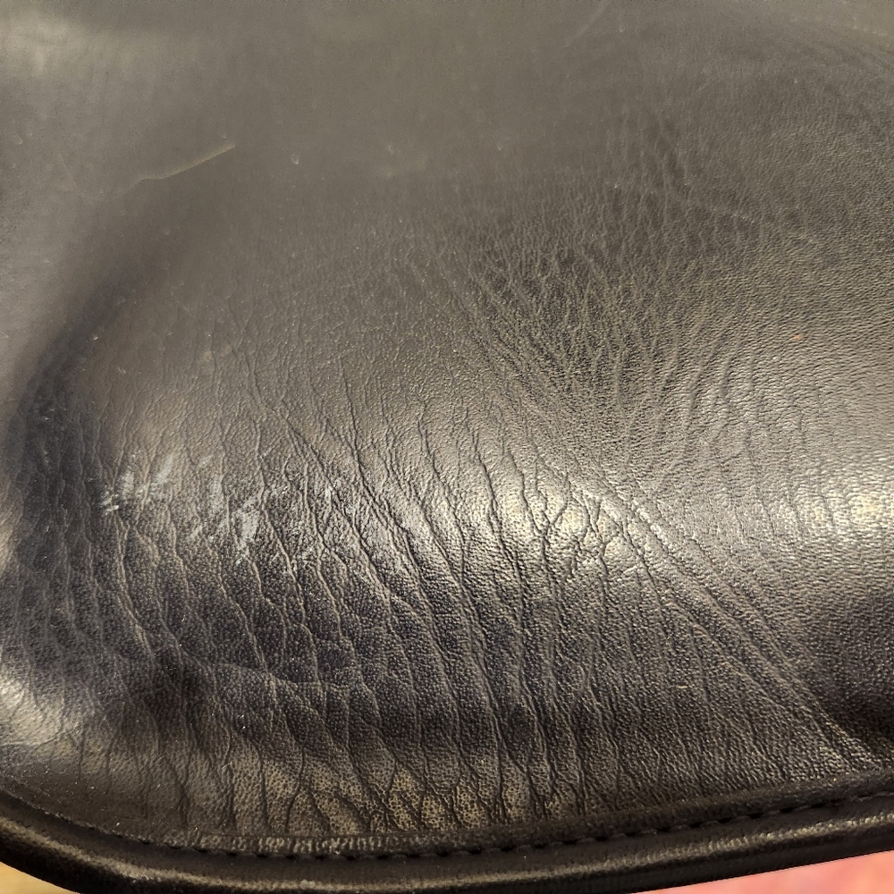 Vintage Navy blue Coach Purse. - Picture 6 of 8